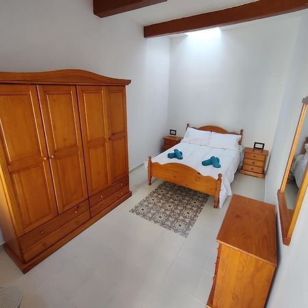 לוקה Peaceful Traditional Maltese Townhouse מראה חיצוני תמונה