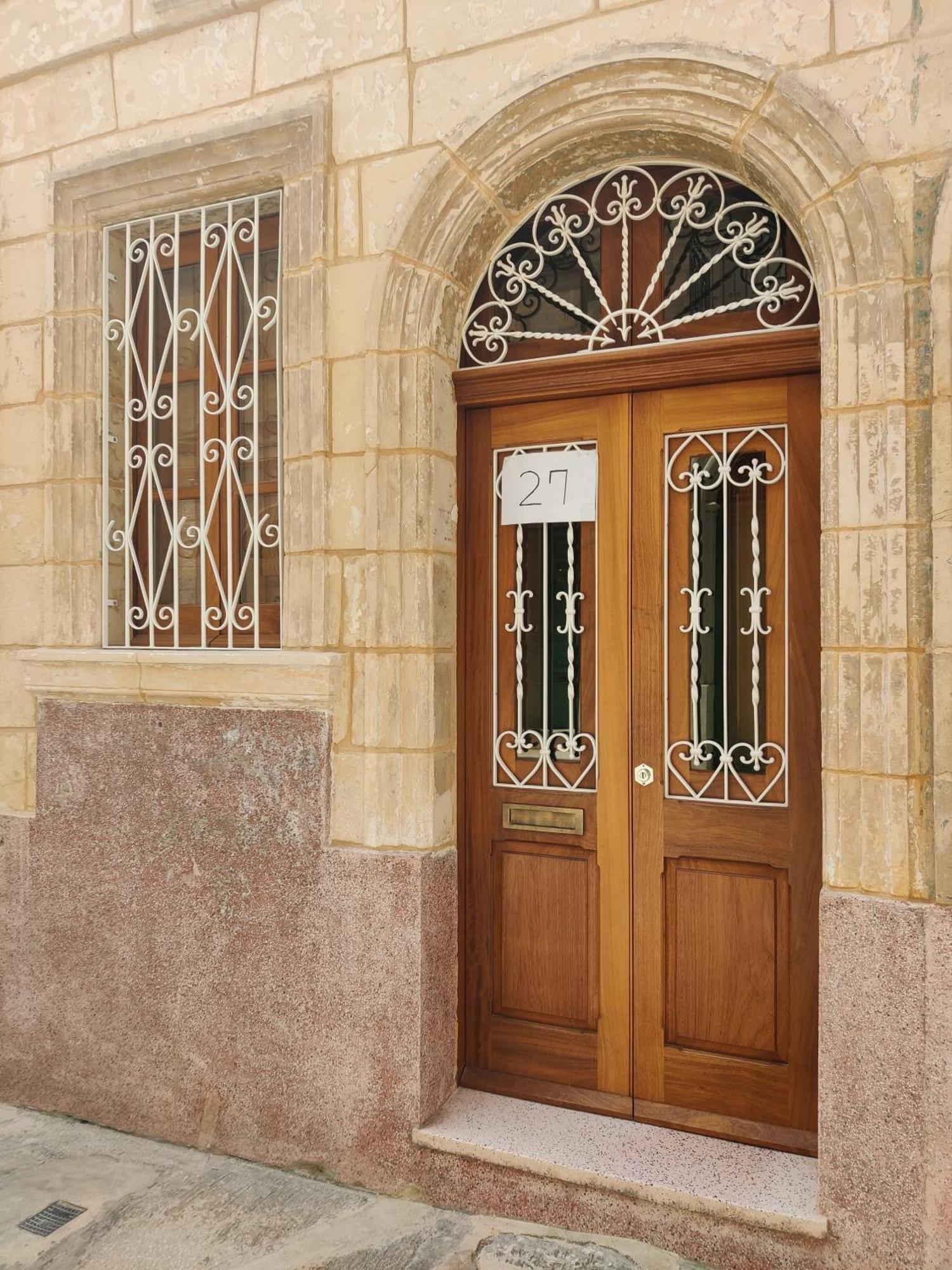 לוקה Peaceful Traditional Maltese Townhouse מראה חיצוני תמונה